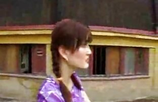 XXX Trẻ brunette chơi xxx thu với cô ấy L., sau đó chị